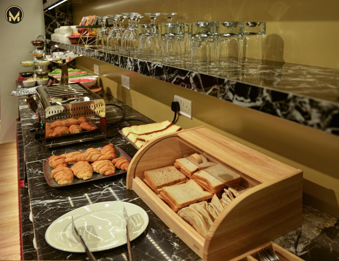 Muscat Express Hotel מראה חיצוני תמונה